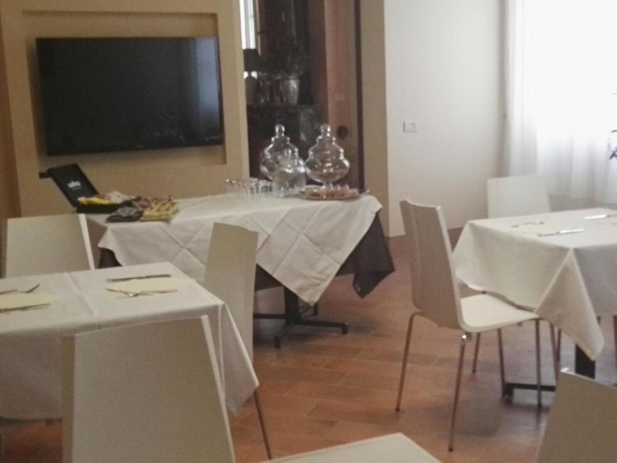 Locanda Al Portone Scandiano Kültér fotó